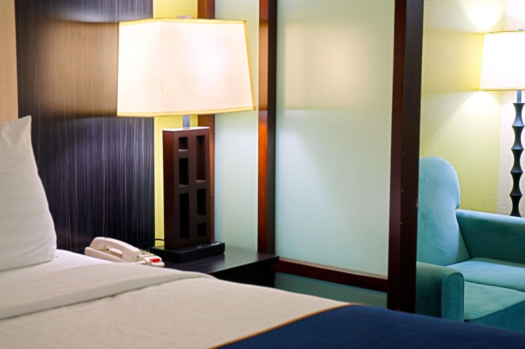 Super 8 By Wyndham Irving/Dfw Apt/North Ngoại thất bức ảnh