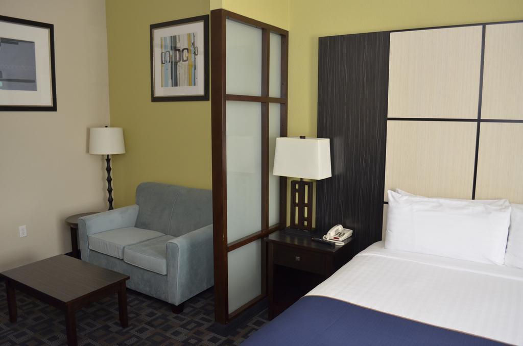 Super 8 By Wyndham Irving/Dfw Apt/North Ngoại thất bức ảnh